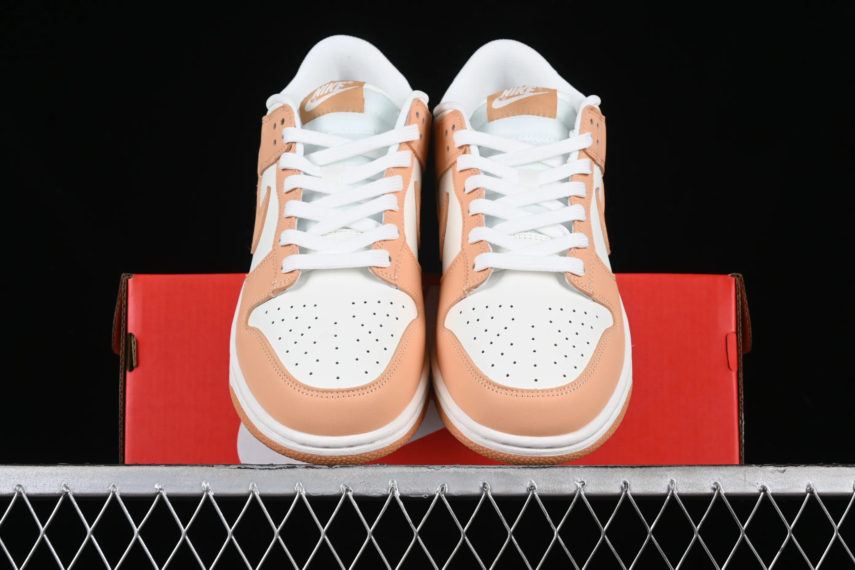 All categories Nk SB Dunk series Nk SB Dunk Low low-top sneakers Nk Dunk Low "Harvest Moon" Qiuyue beige SB smashed backboard fashion casual sneakers DD1503-114